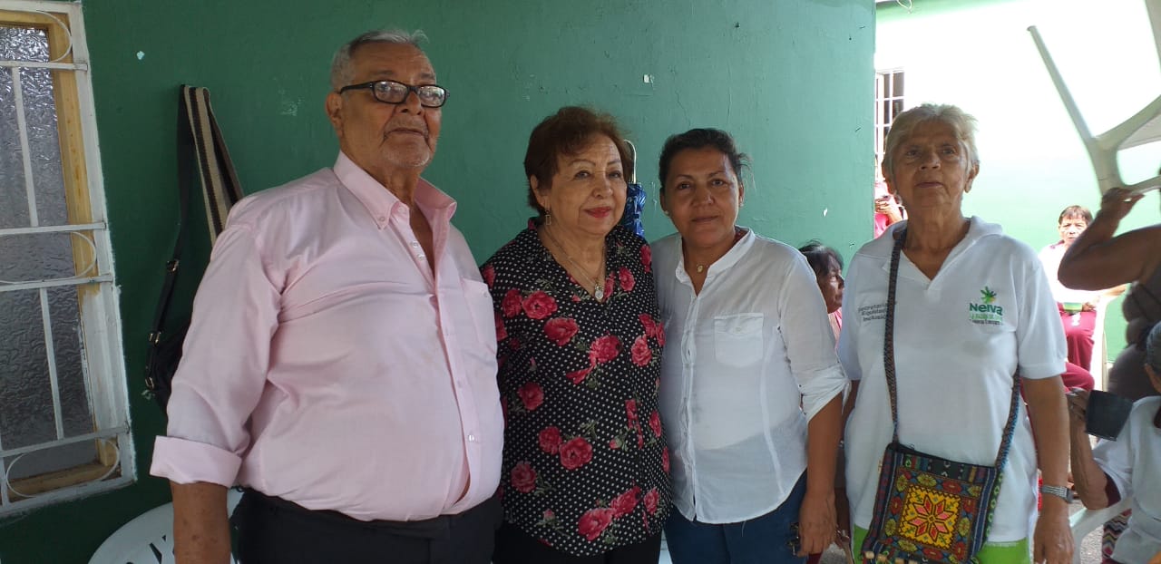 Desde hace 30 años Melba atiende a los grupos de adultos mayores del Huila.